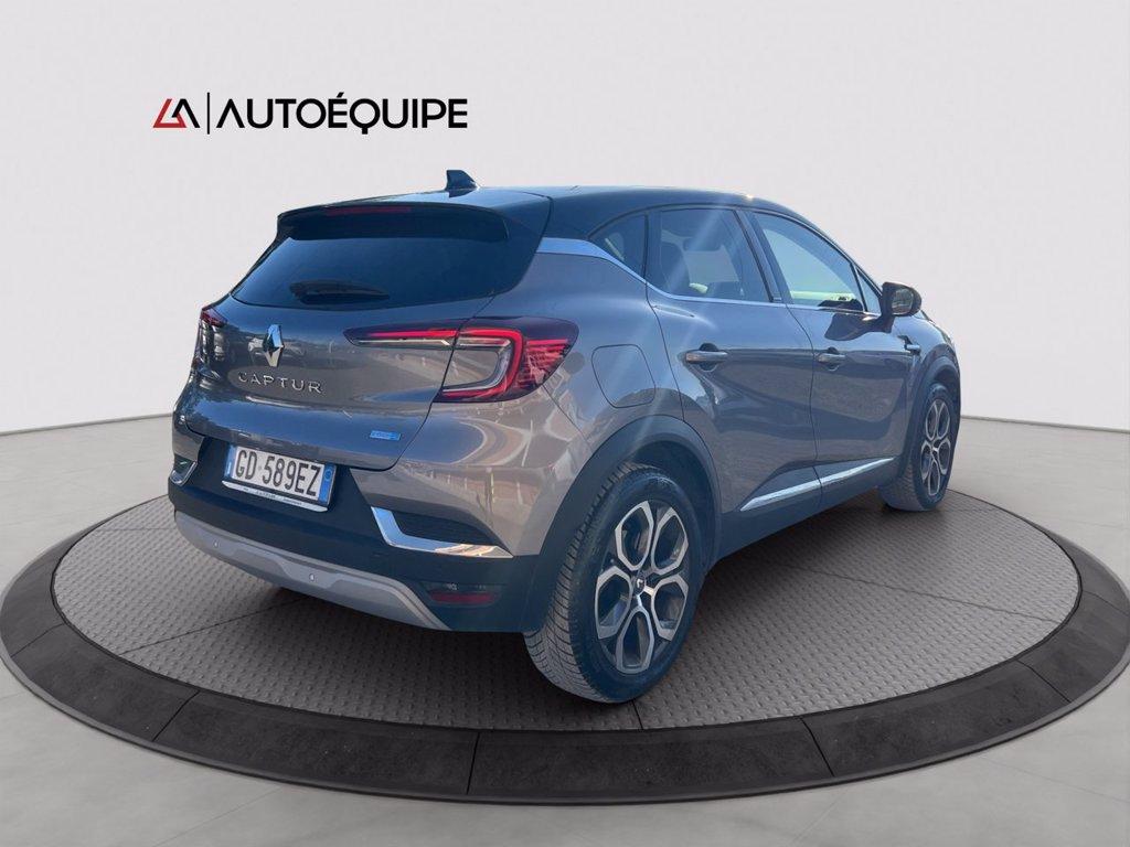 RENAULT Captur 1.6 E-Tech phev Intens 160cv auto del 2021