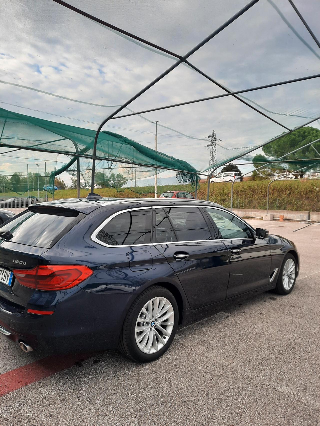 Bmw 520 520d xDrive Touring Luxury