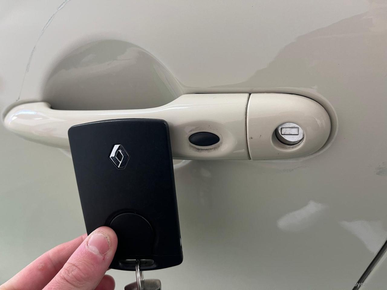 RENAULT Captur dCi 8V 90 CV EDC S&S Ener. Hypn. CAMBIO AUTOMATICO