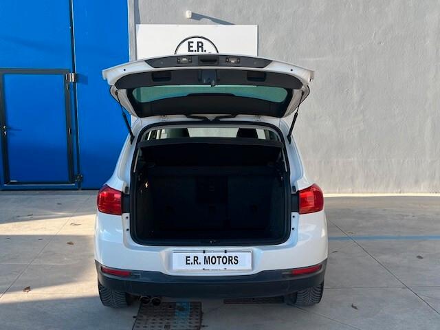 Volkswagen Tiguan 2.0 TDI 140 CV 4MOTION Track & Style Aut.