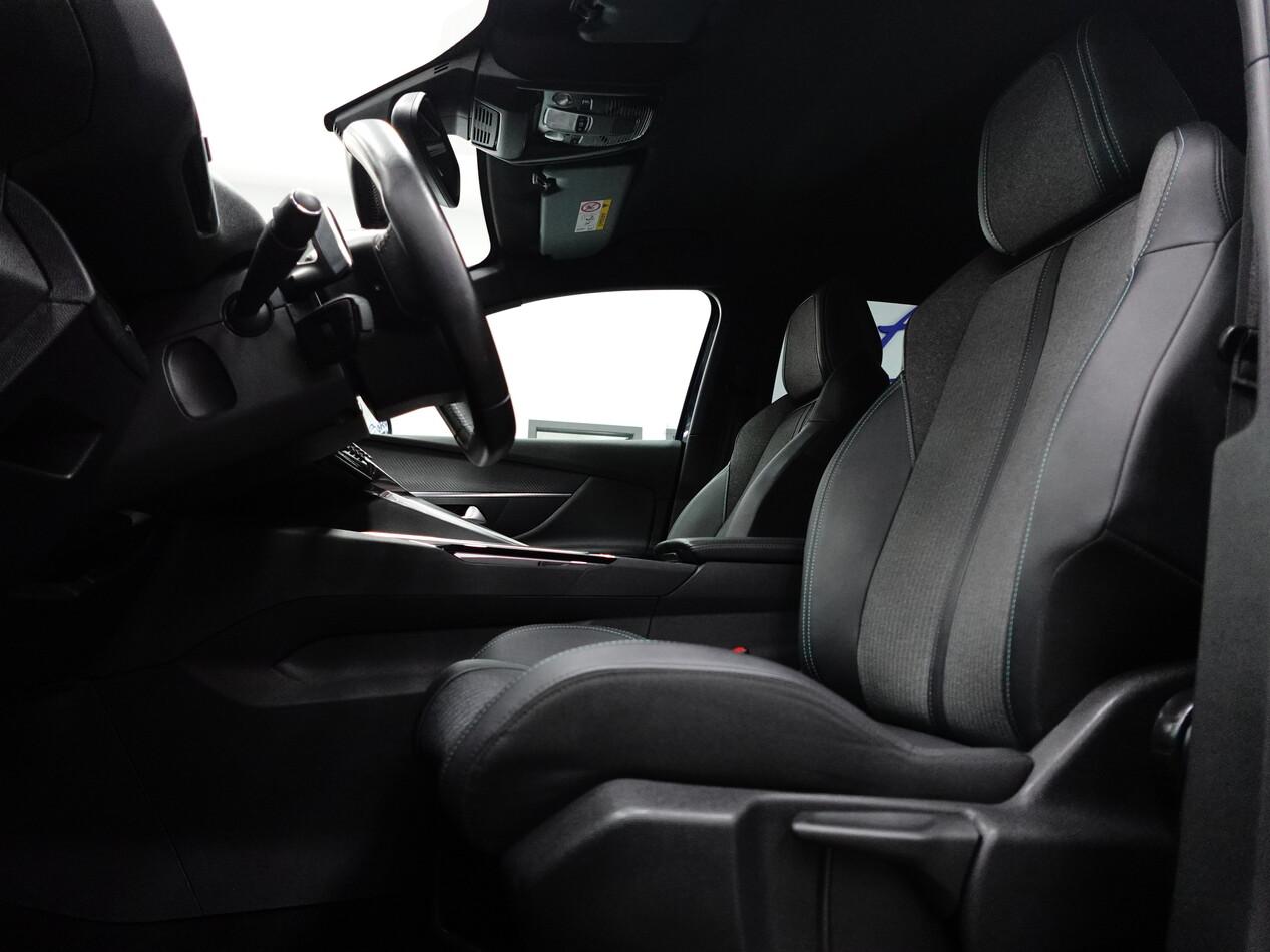Peugeot 3008 II 1.5 BlueHDI 130 CV EAT8 ALLURE PACK