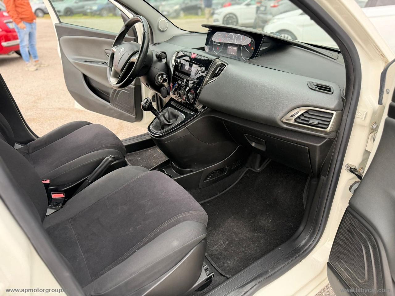 LANCIA Ypsilon 1.3 MJT 95 CV 5p. S&S Gold