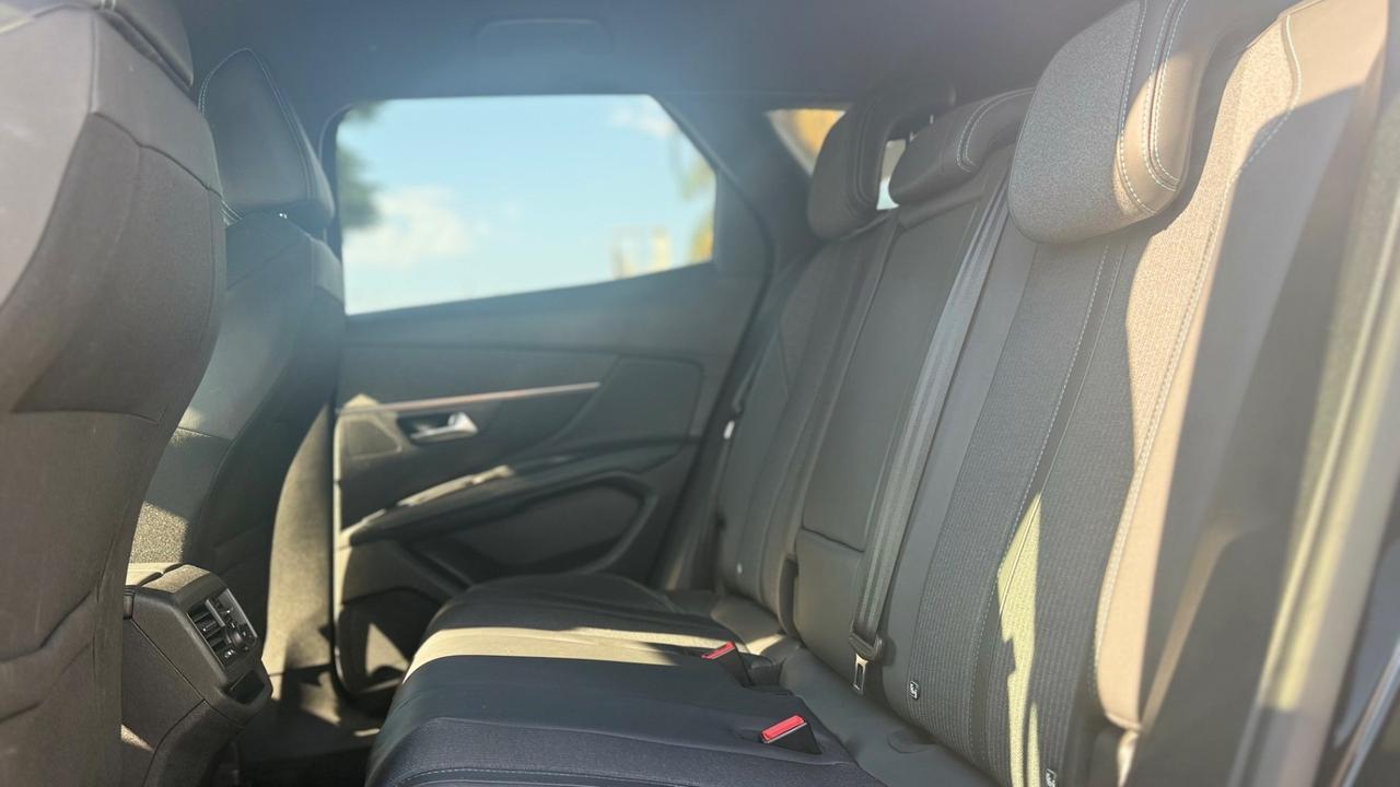 Peugeot 3008 BlueHDi 130 S&S EAT8 Allure Pack