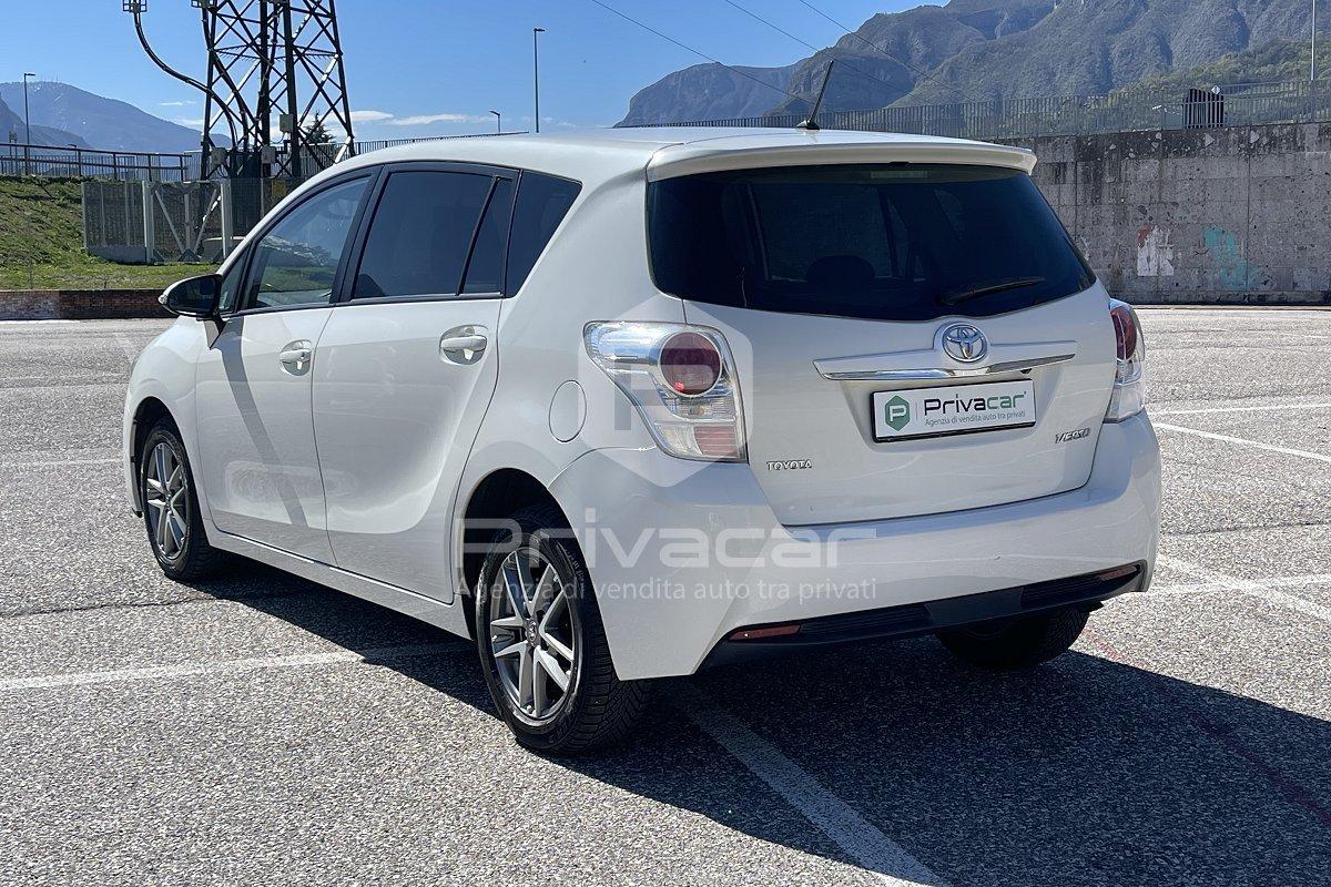 TOYOTA Verso 1.6 D-4D Active