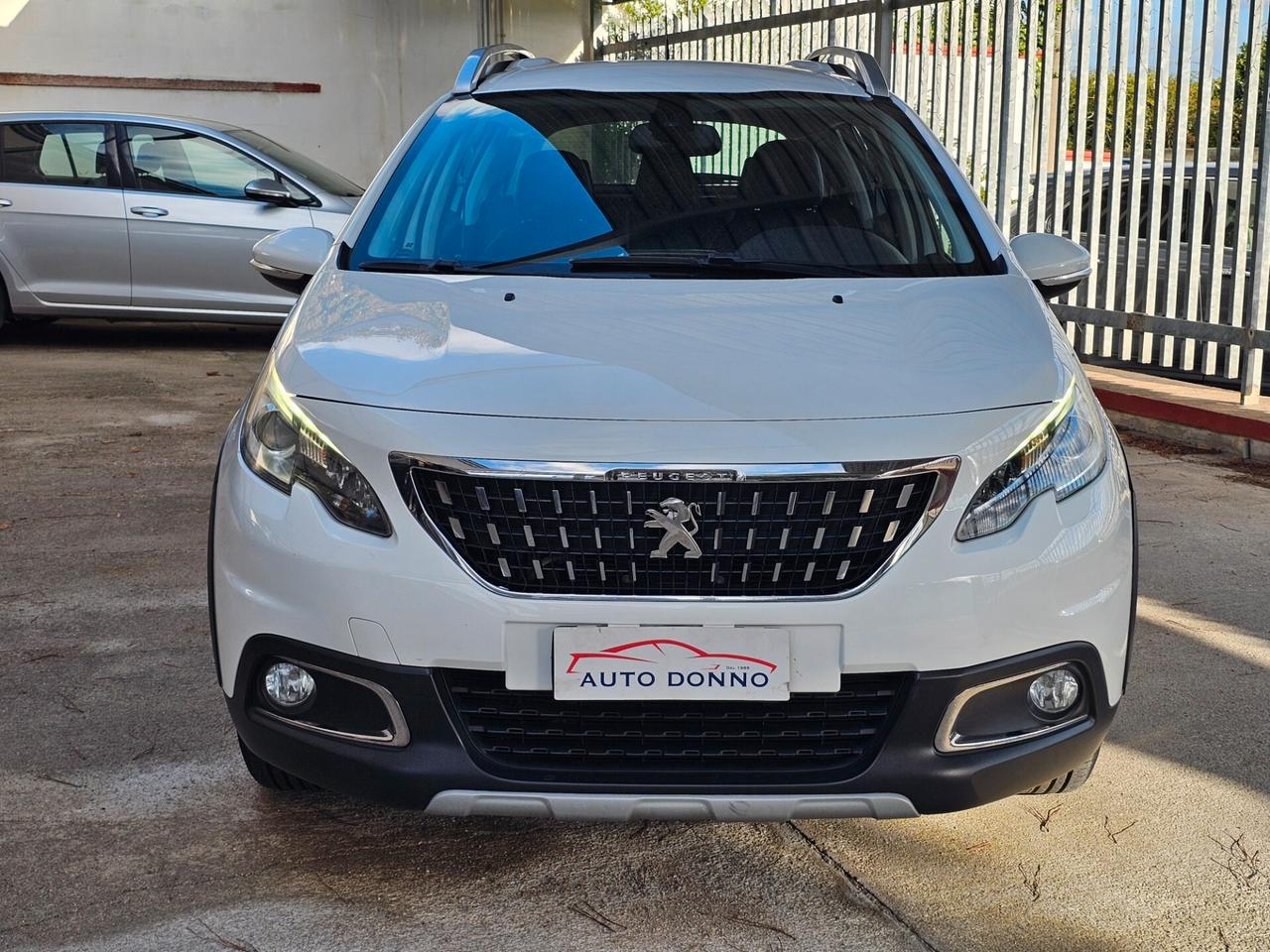 Peugeot 2008 1.6 BlueHDi 100 Allure