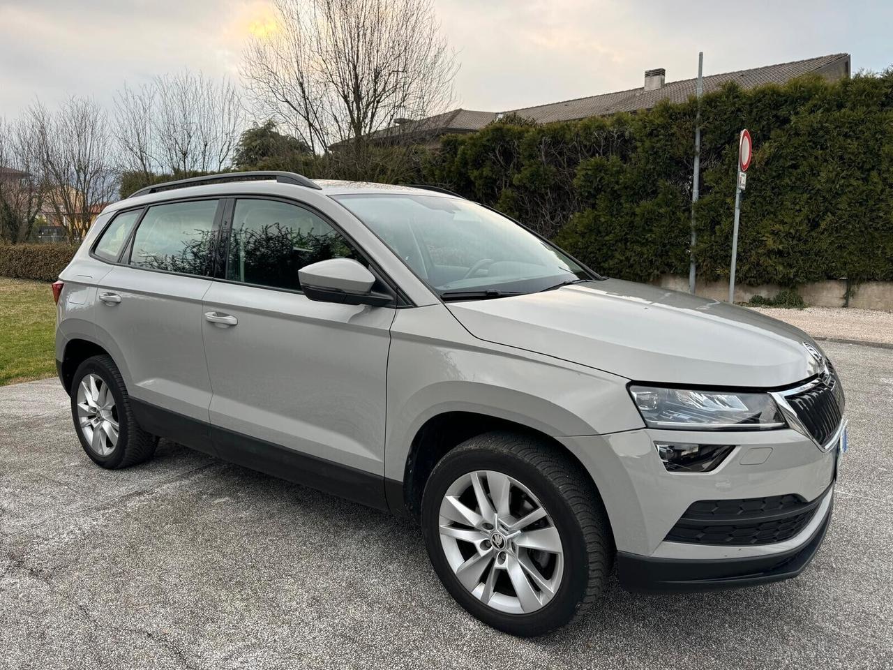Skoda Karoq 1.6 TDI SCR DSG SportLine