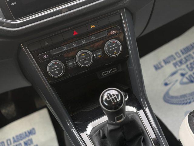 VOLKSWAGEN T-Roc 1.6 TDI Advanced *Coockpit*LED*