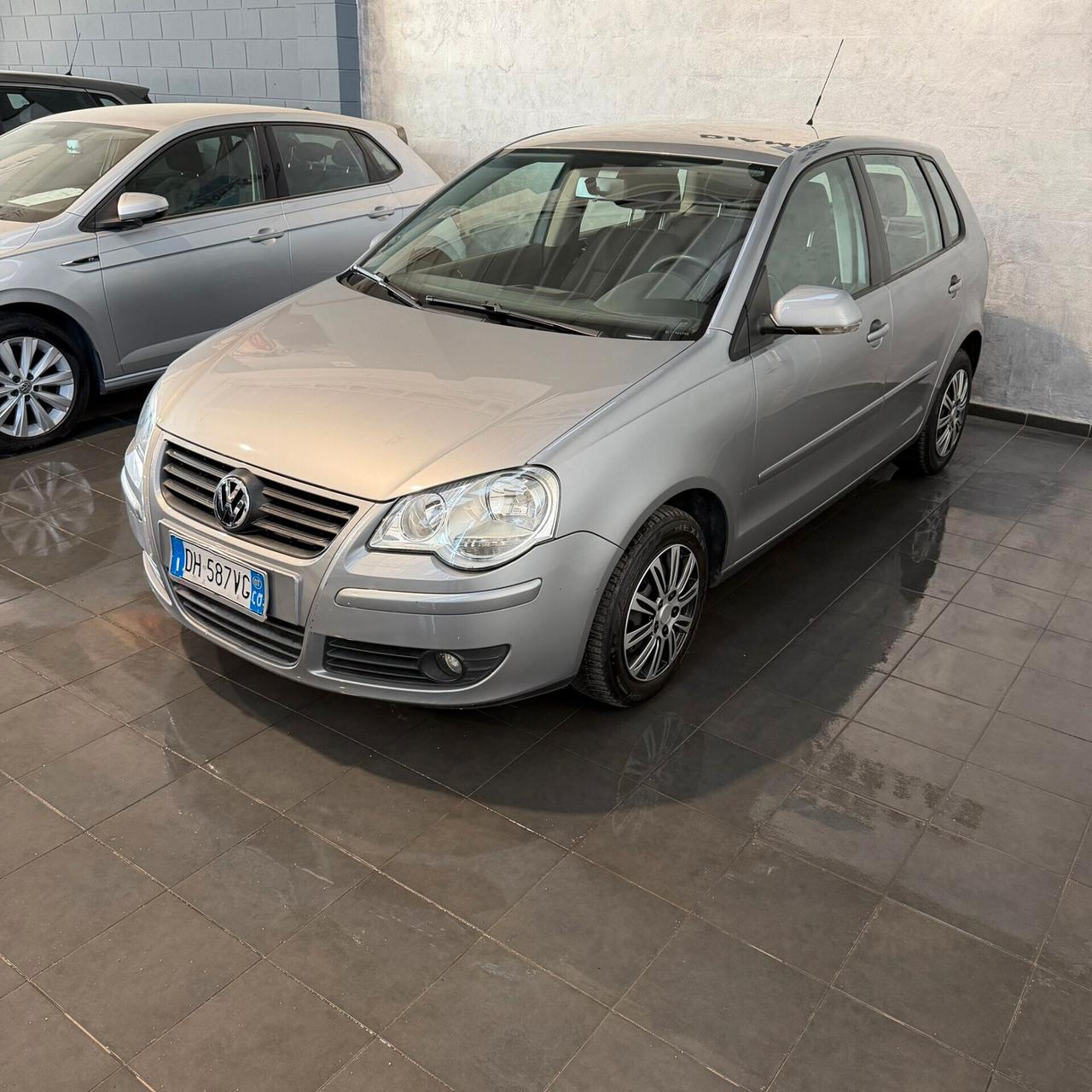 Volkswagen Polo 1.4 BENZINA
