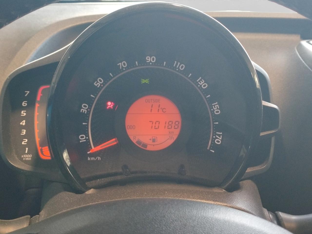 Toyota Aygo 1.0 VVT-i 72 CV 5 porte x-play