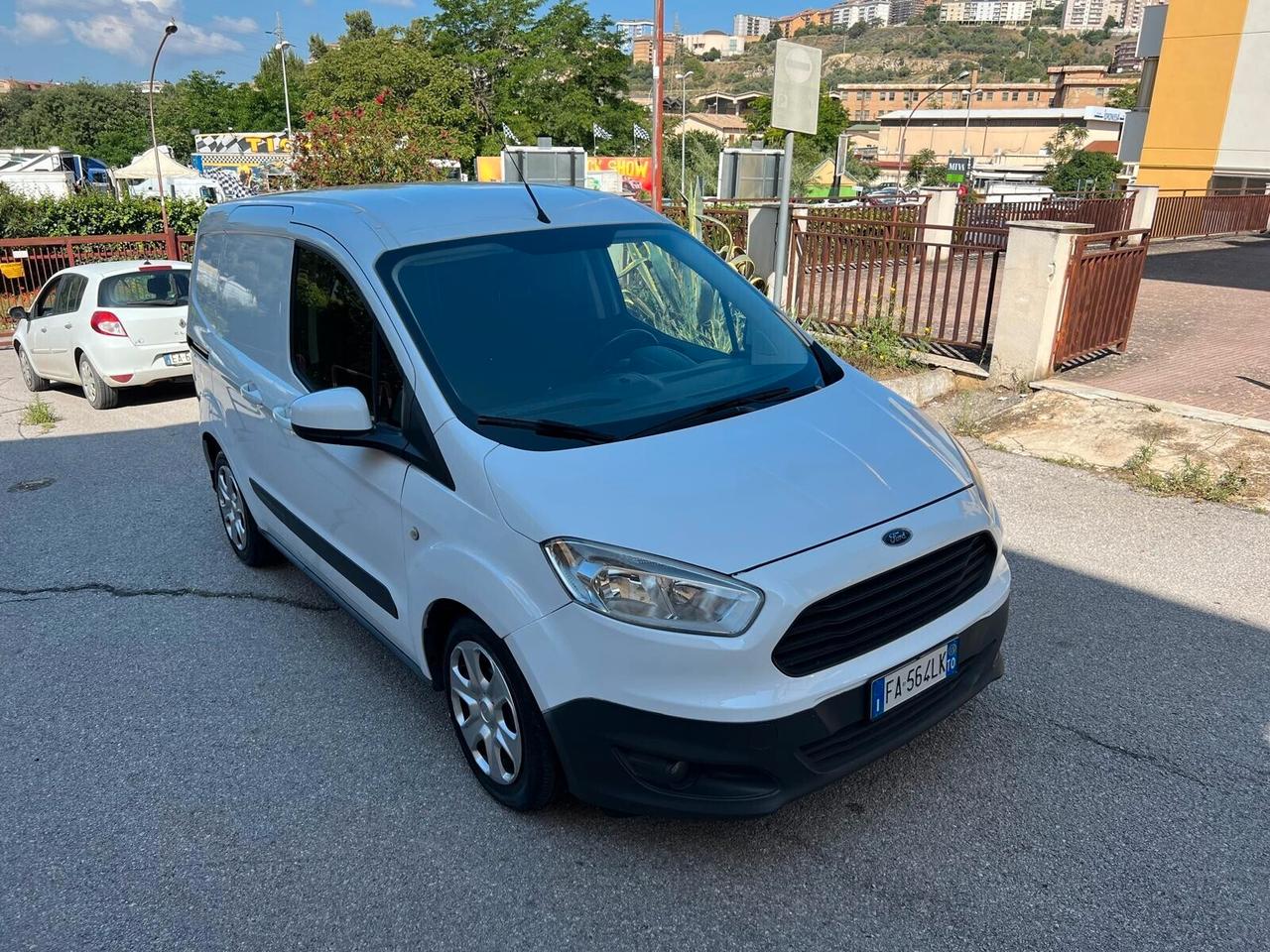 Ford Transit Courier Transit Courier 1.5 TDCi 75CV Van Trend