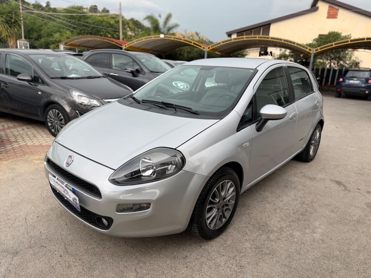 Fiat Punto 1.3 MJT 75 CV 5 porte Km Certificati