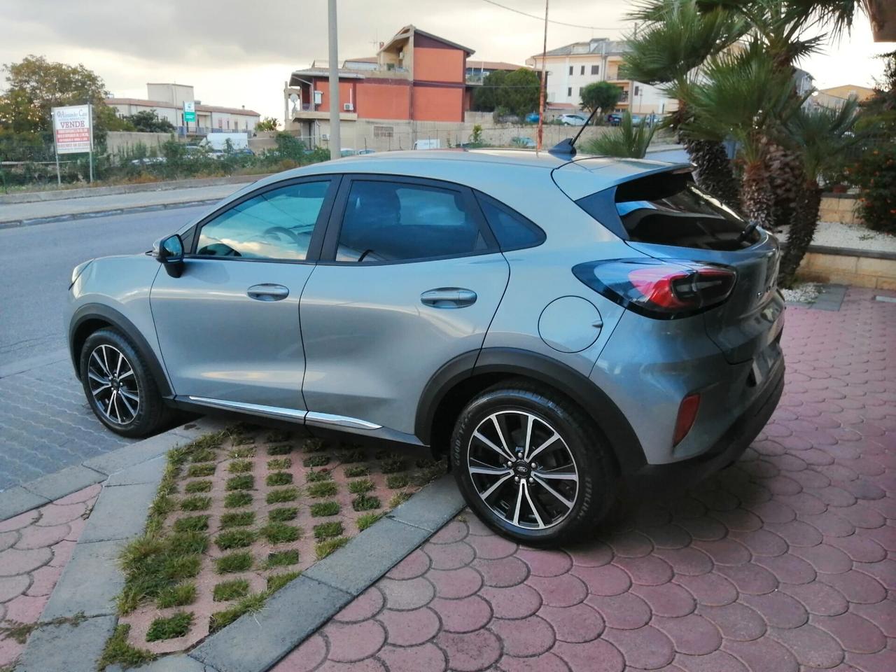 Ford Puma 1.0 EcoBoost Hybrid 125 CV S&S Titanium