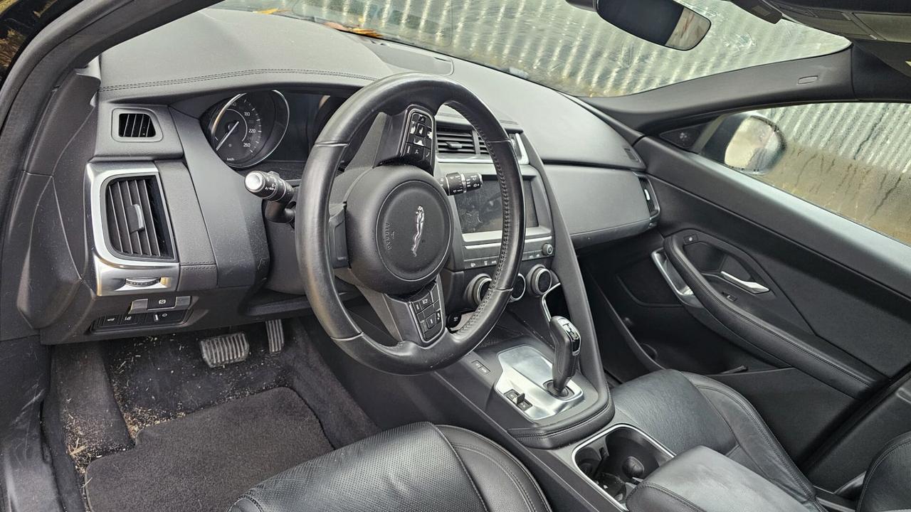Jaguar E-Pace 2021 R-Dynamic