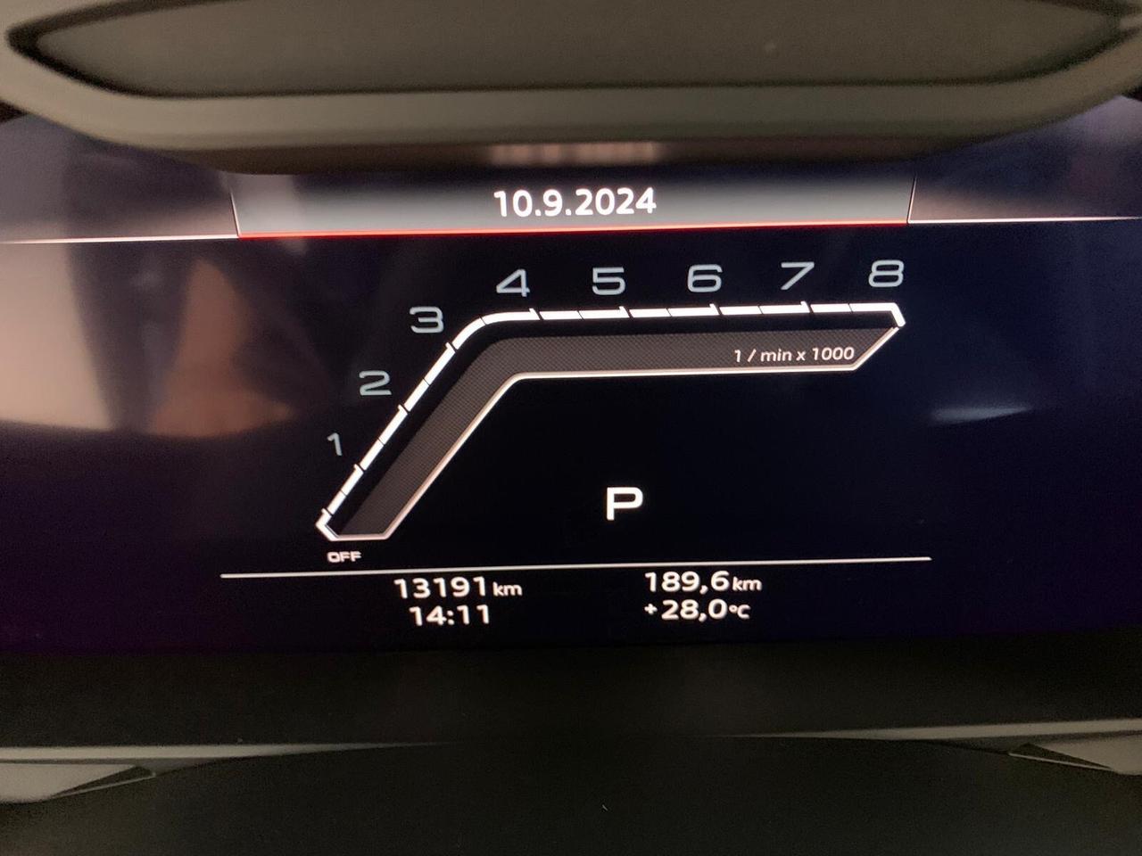 Audi RS6 RS 6 Avant 4.0 TFSI V8 quattro tiptronic Performance