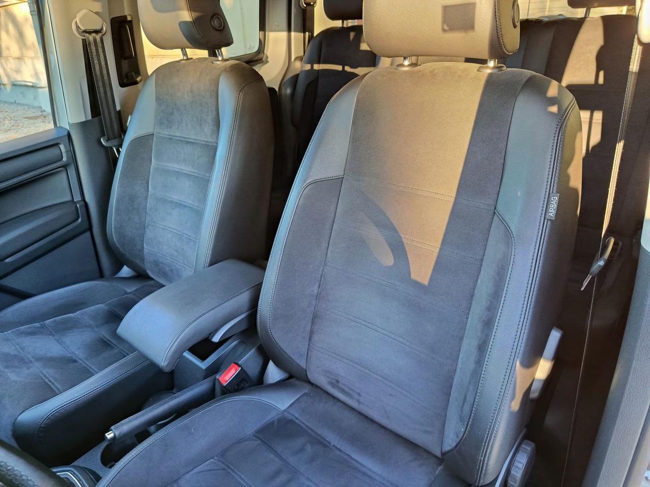 Volkswagen Caddy Highline 2.0 TDI BlueMotion #8038