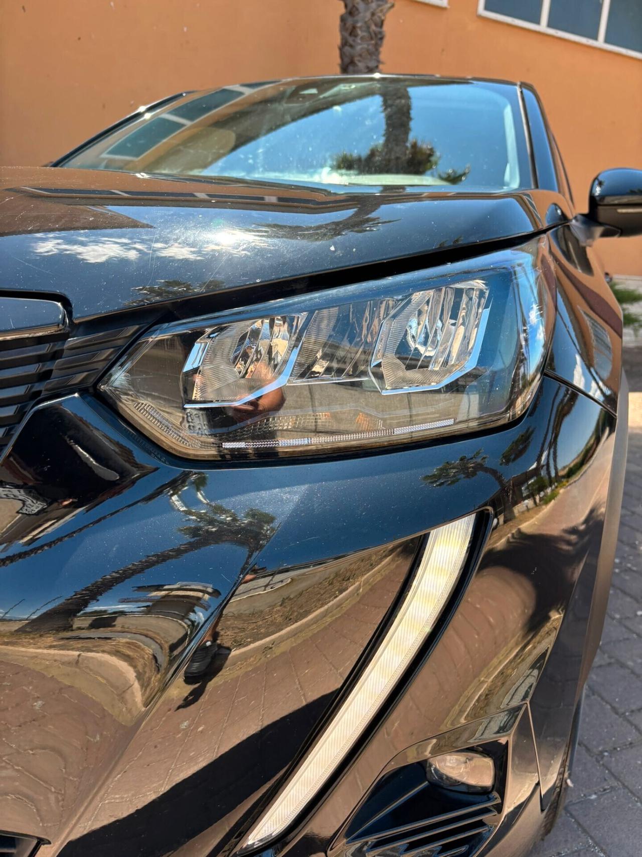 Peugeot 2008 BlueHDi 110 S&S Active Pack..