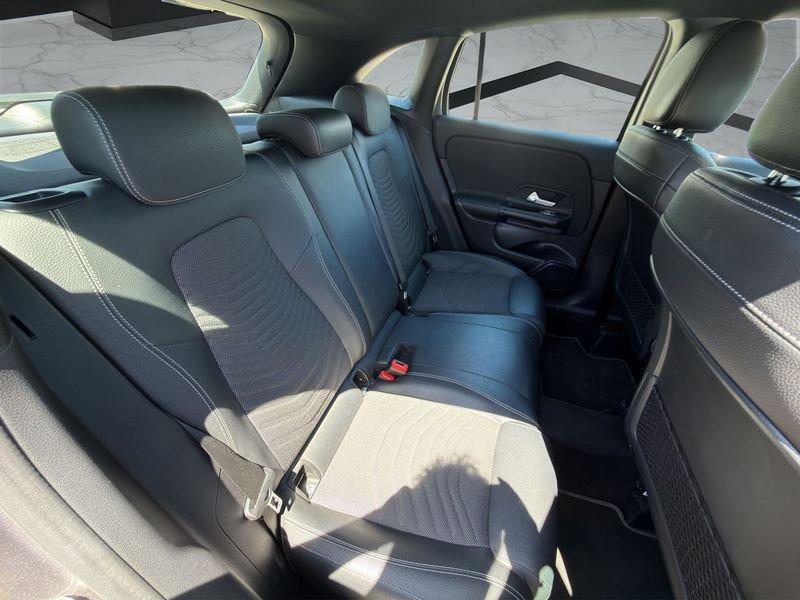 Mercedes-Benz GLA GLA 200 d Sport auto