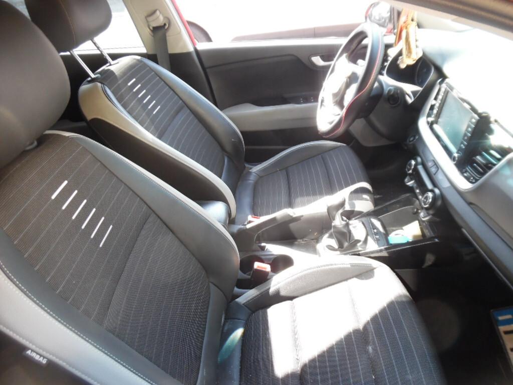 Kia Stonic 1.4 MPI 100 CV Urban