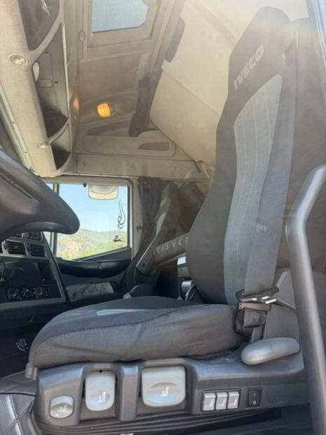 Trattore Stradale Iveco stralis 560