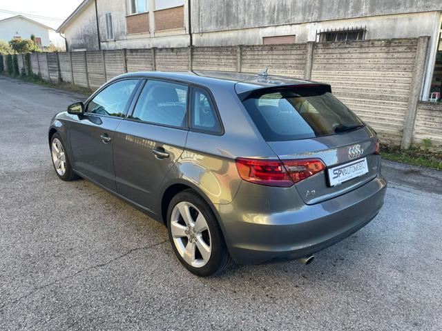 AUDI A3 1.6 TDI S tronic Attraction