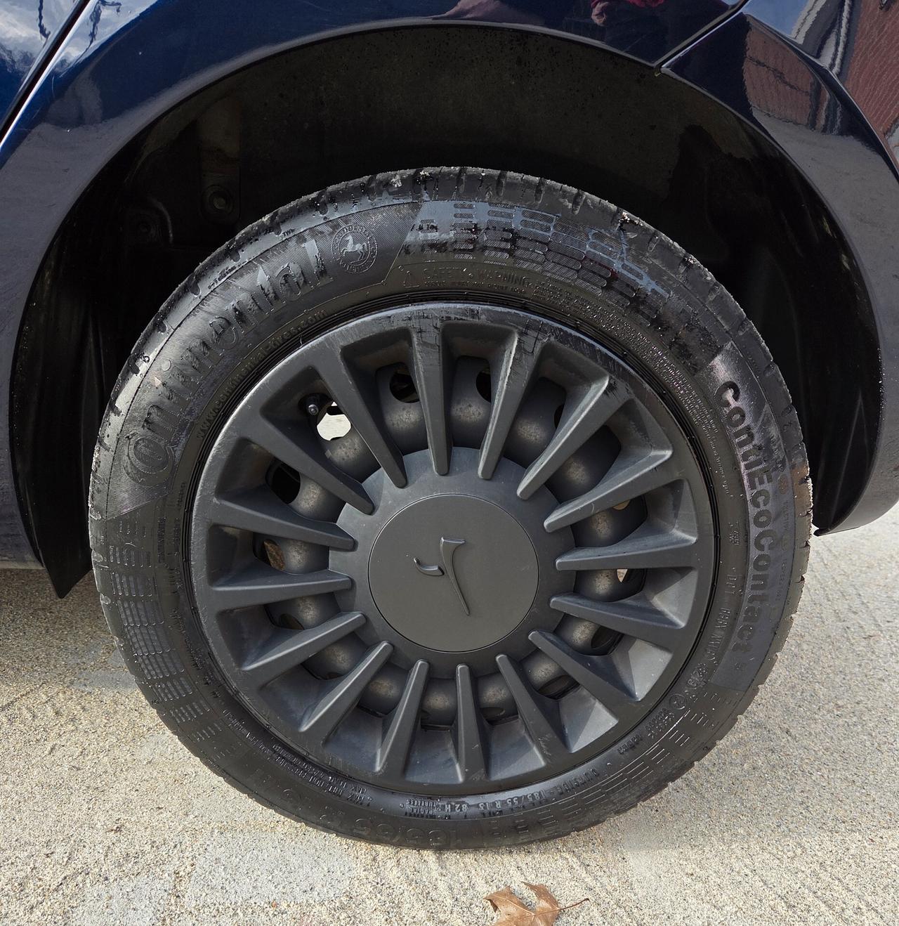 Lancia Ypsilon 1.2 69 CV 5 posti GPL Ecochic Elefantino Blu