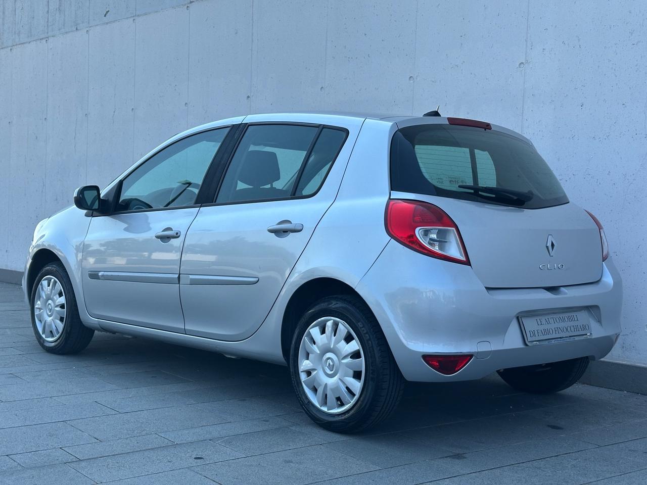 Renault Clio 1.2 16V 5 porte Luxe