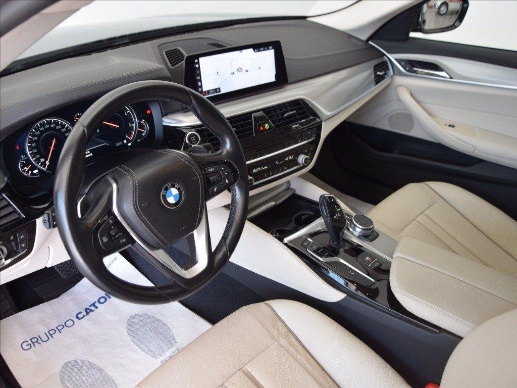BMW 520d Touring Luxury auto del 2018