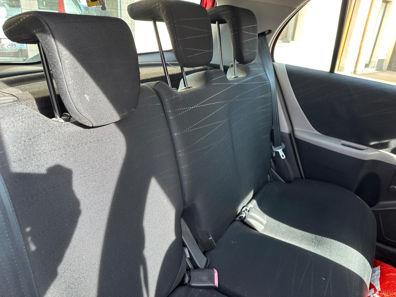 Toyota Yaris 1.3 5 porte