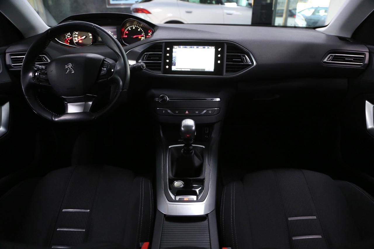 Peugeot 308 1.6 e-HDi 115cv Allure