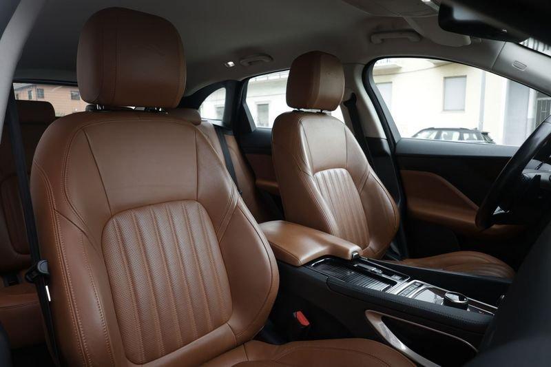 Jaguar F-Pace 2.0d 180 CV AWD aut. Prestige Unicoproprietario