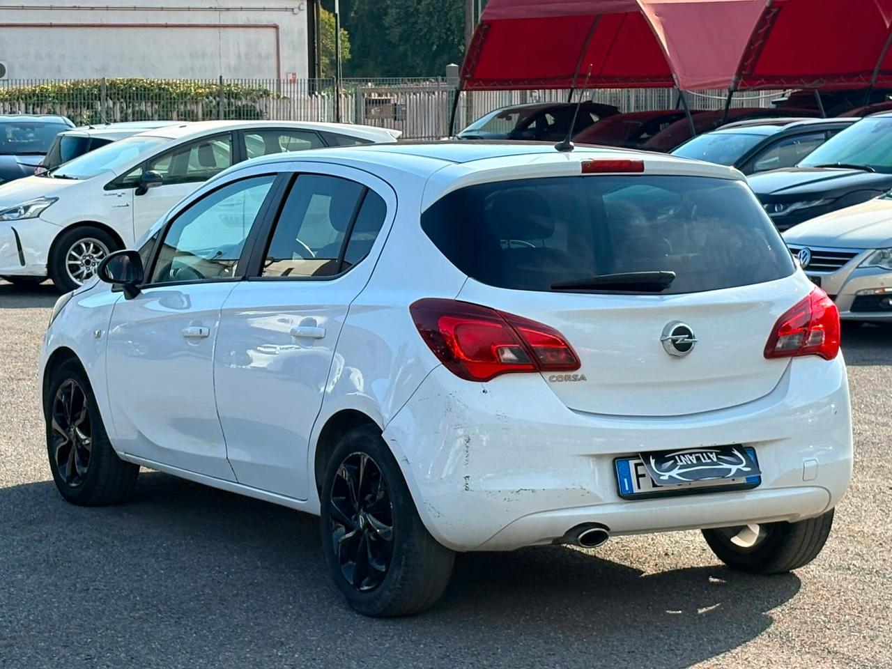 Opel Corsa 1.4 90CV GPL Tech 5 porte b-Color