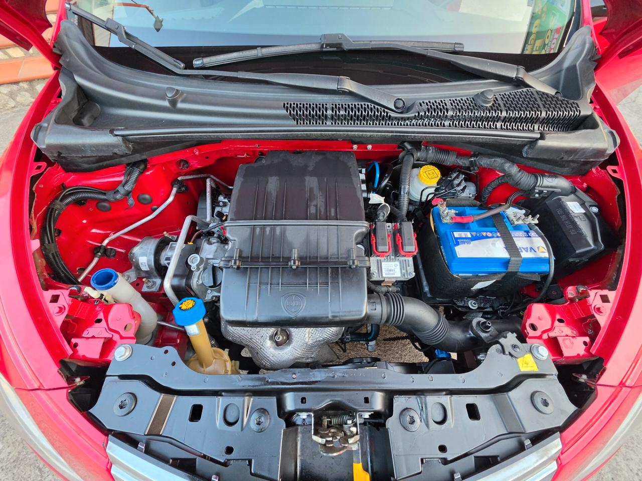 Lancia Ypsilon 1.2 benzina 01/2013 cv69