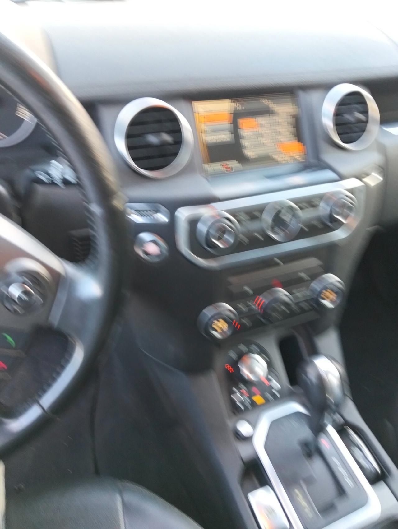 Land Rover Discovery 4 3.0 SDV6 245CV HSE