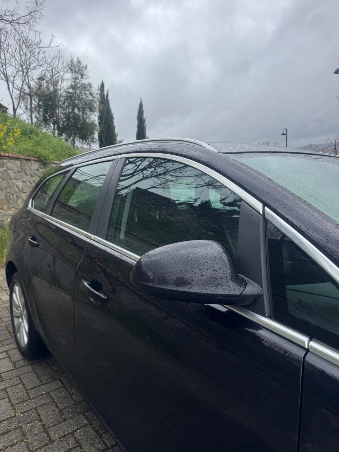 Opel Astra 1.7 CDTI 110CV SW 2012