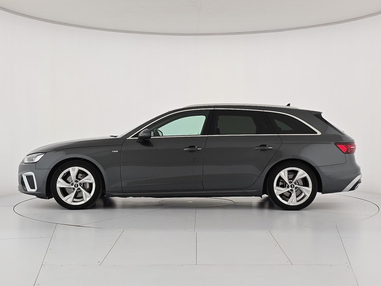 Audi A4 avant 40 2.0 tfsi mhev s line edition quattro 204cv s-tronic