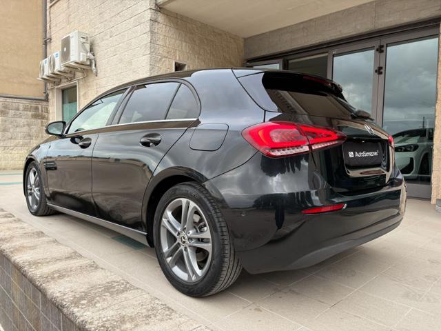 MERCEDES-BENZ A 200 d Automatic Business Extra MONITOR 10,25''