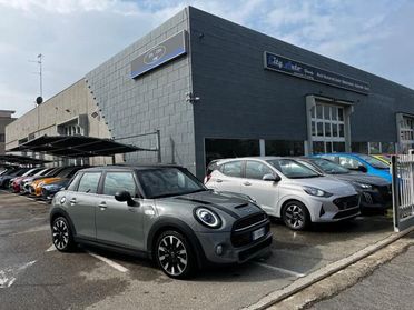 MINI Cooper S 2.0 Cooper S Hype 5 porte Aut 194 Cv