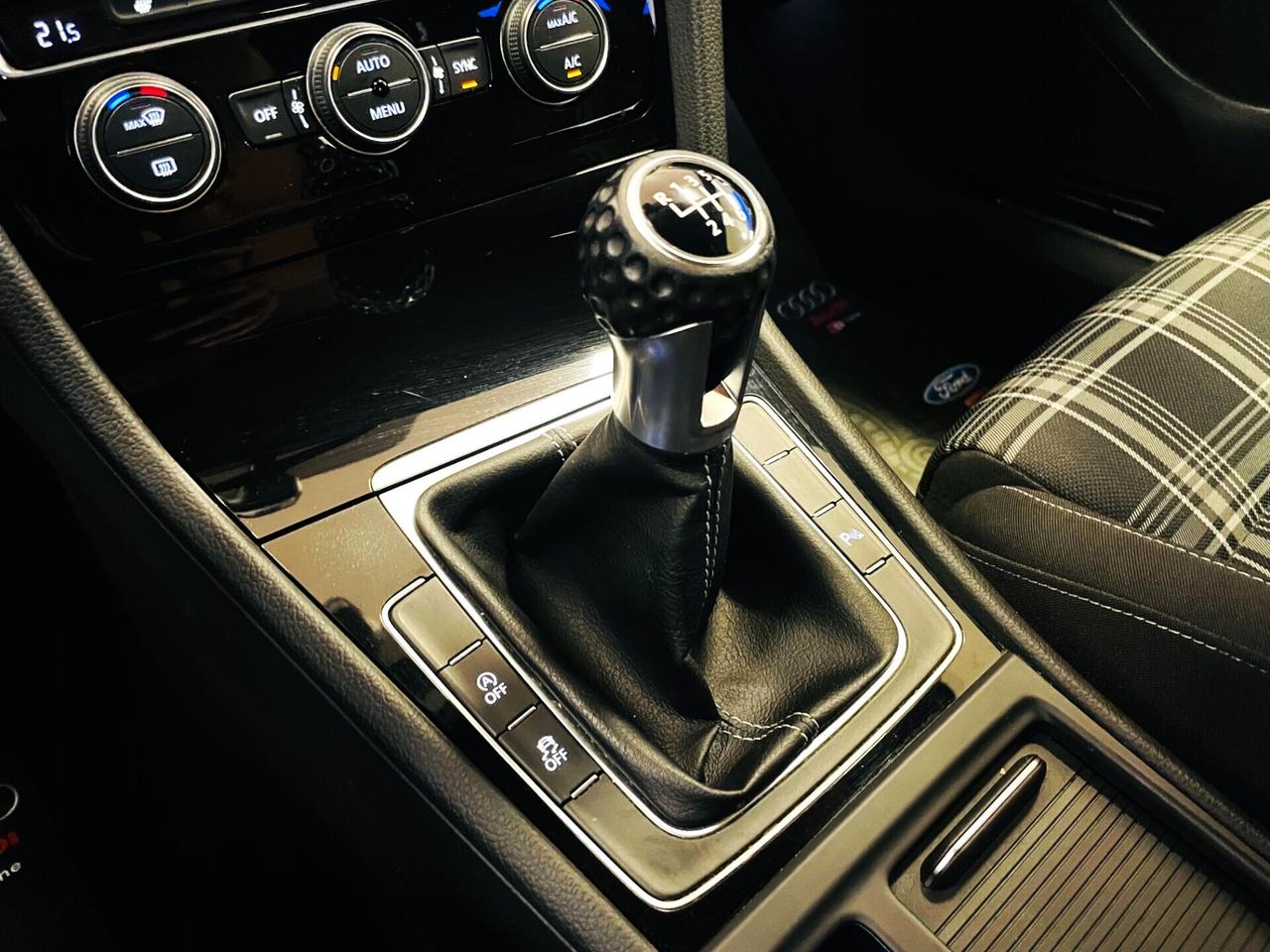 Volkswagen Golf GTD 2.0 TDI 3p. 184 CV