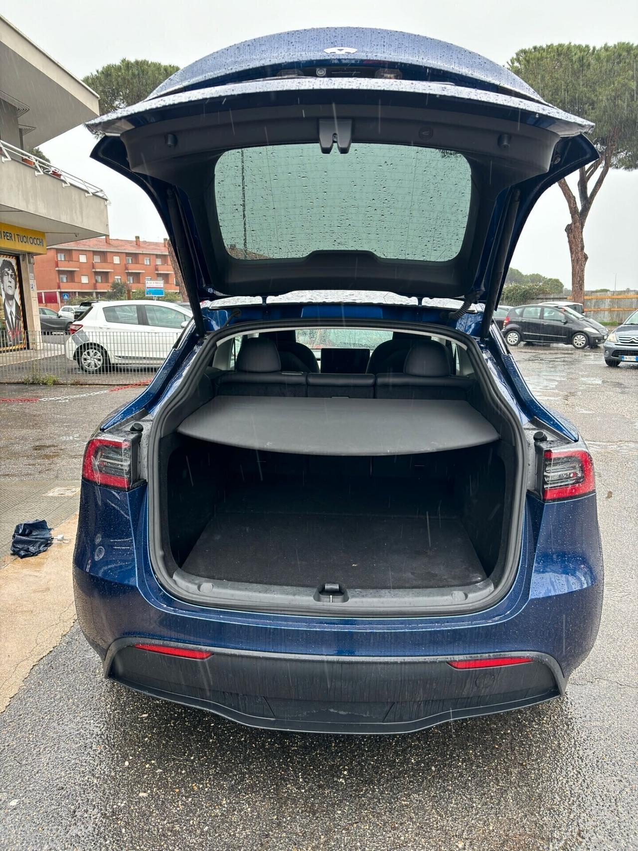 Tesla Model Y Model Y Long Range AWD