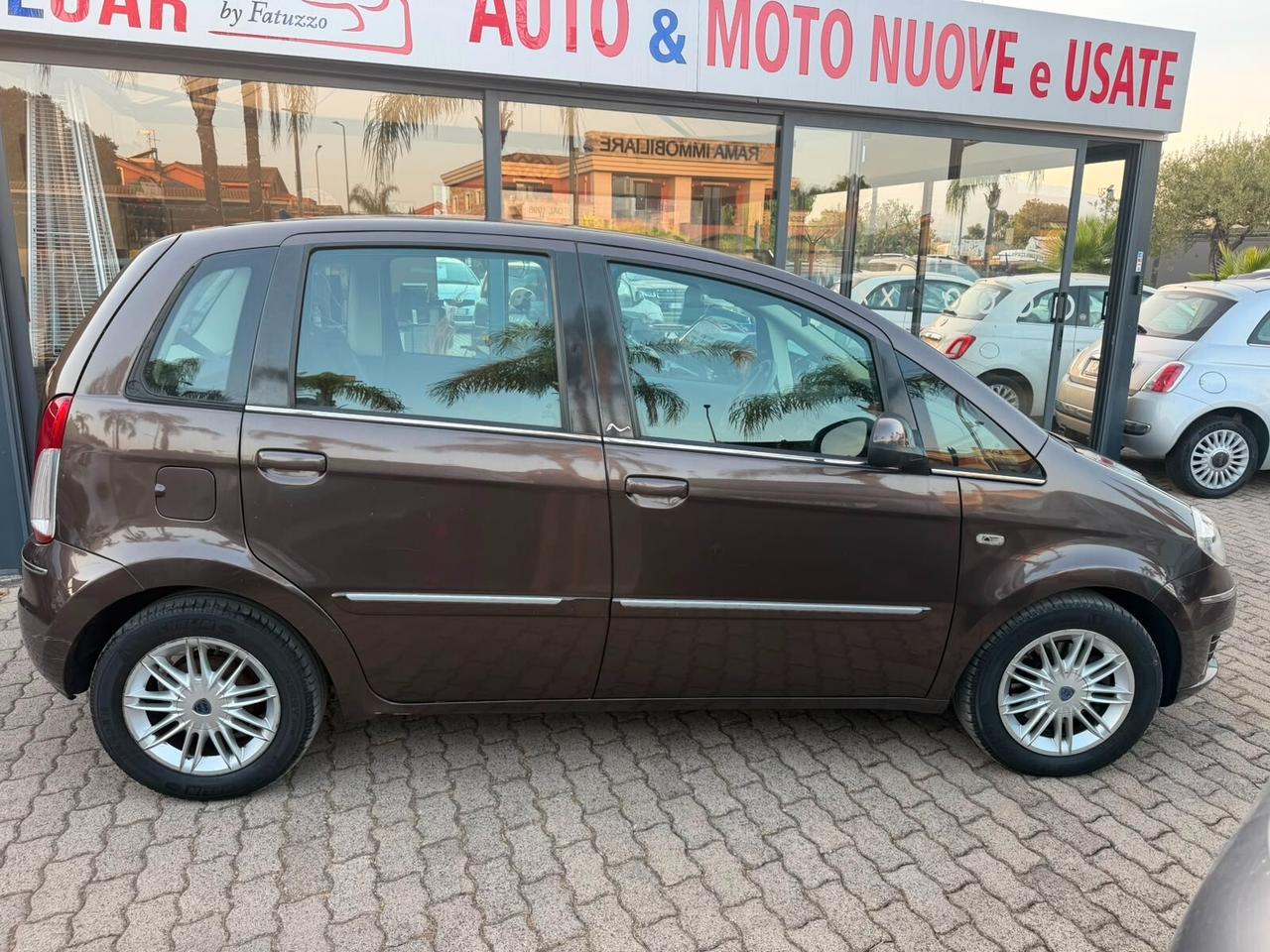 Lancia MUSA 1.3 Mjt 95 CV 5th Avenue