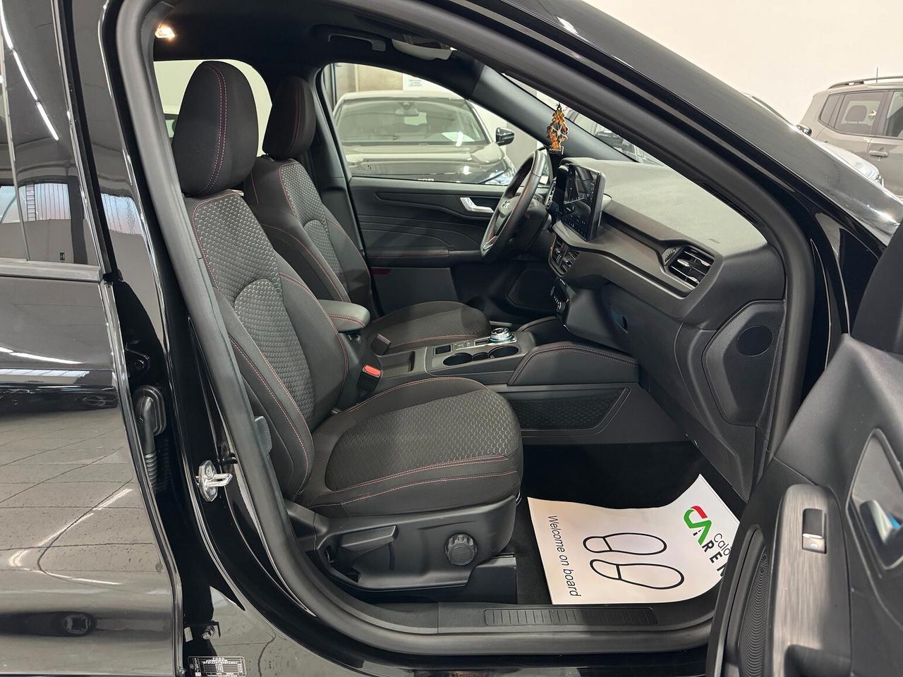 Kuga Plug In Hybrid 243CV ST-Line PARI NUOVO