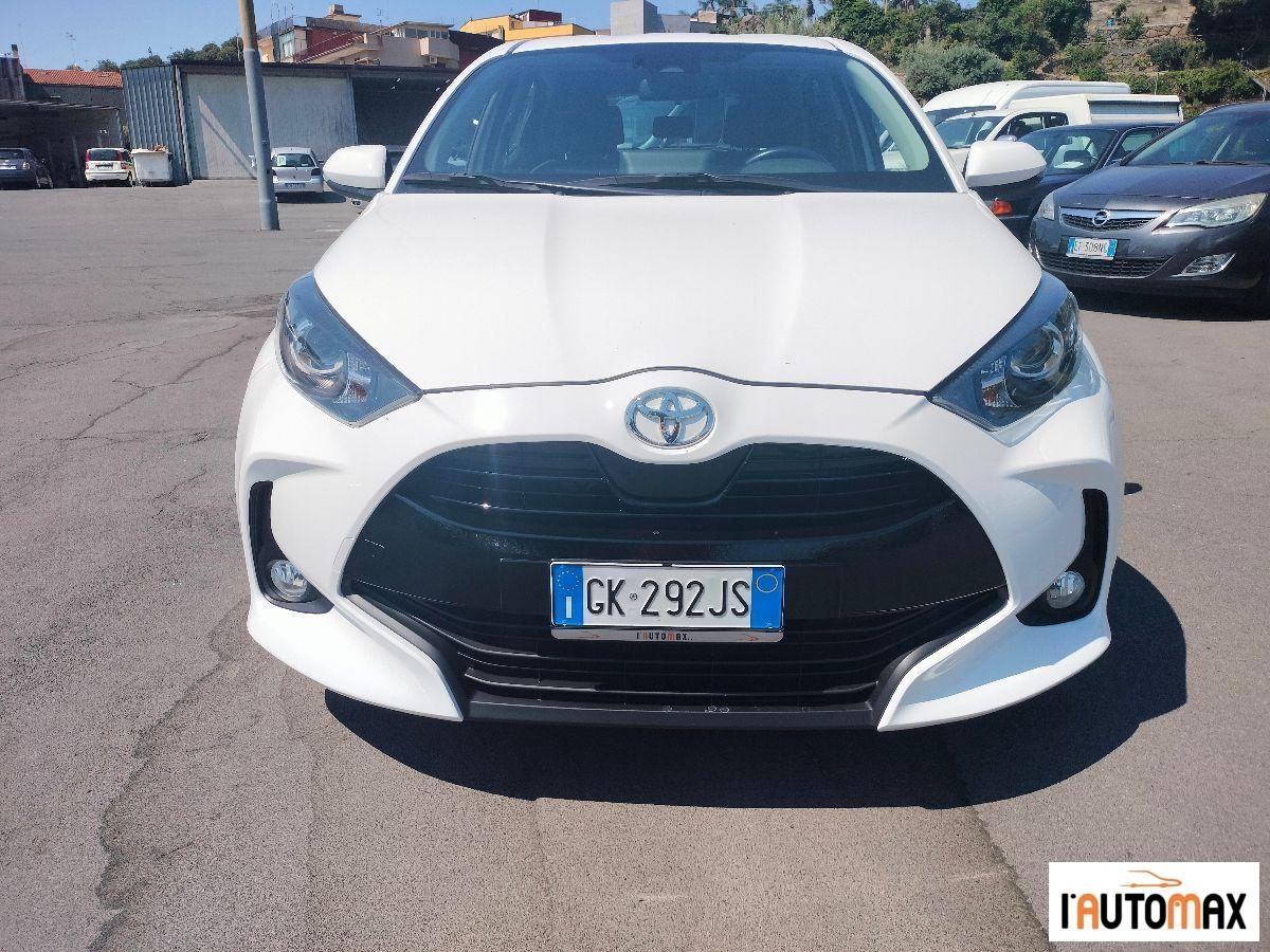 TOYOTA - Yaris 1.0 Business