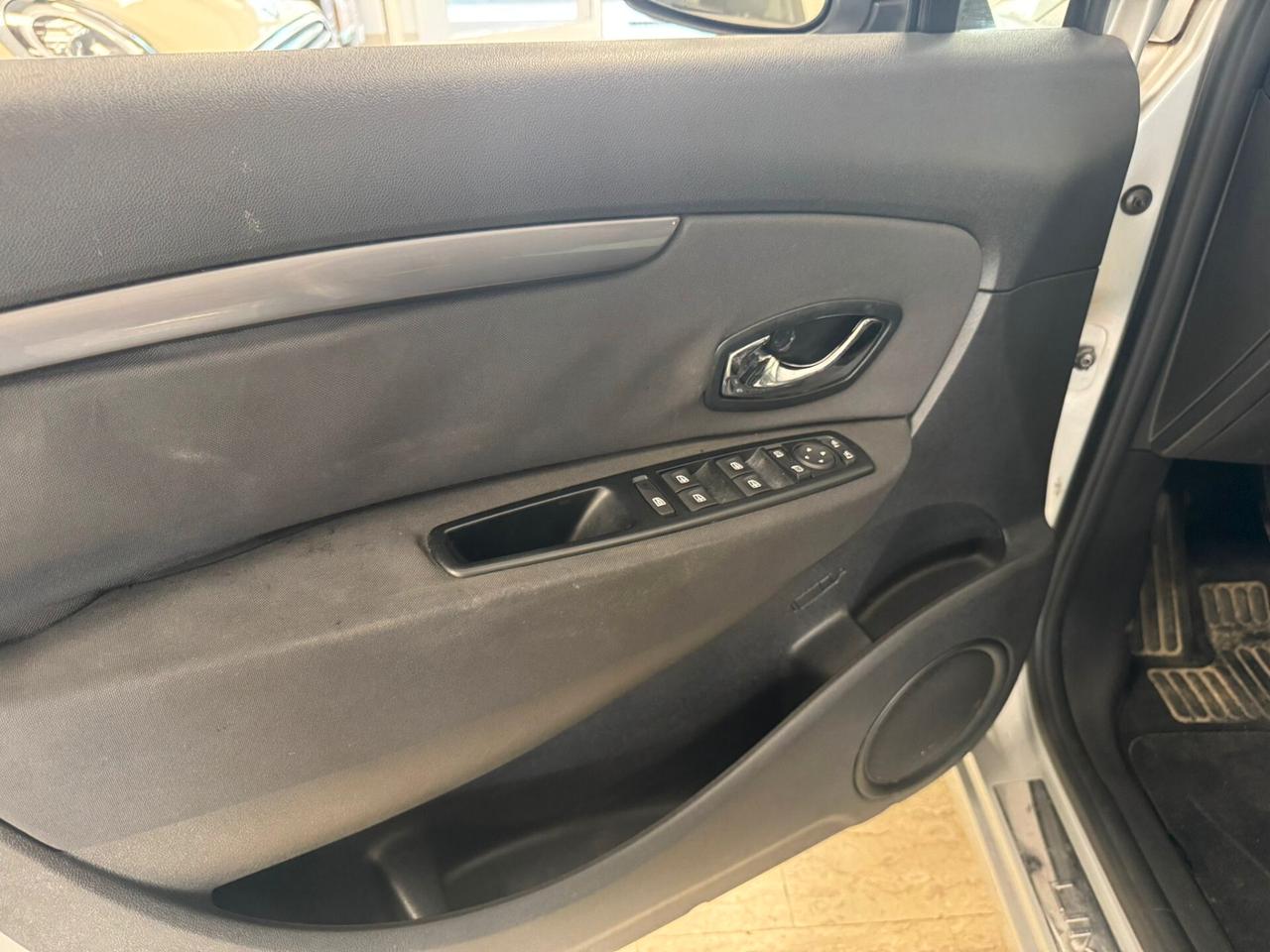 Renault Scenic Scénic 1.5 dCi 110CV Start&Stop Energy - 7 POSTI NEOPATENTATI
