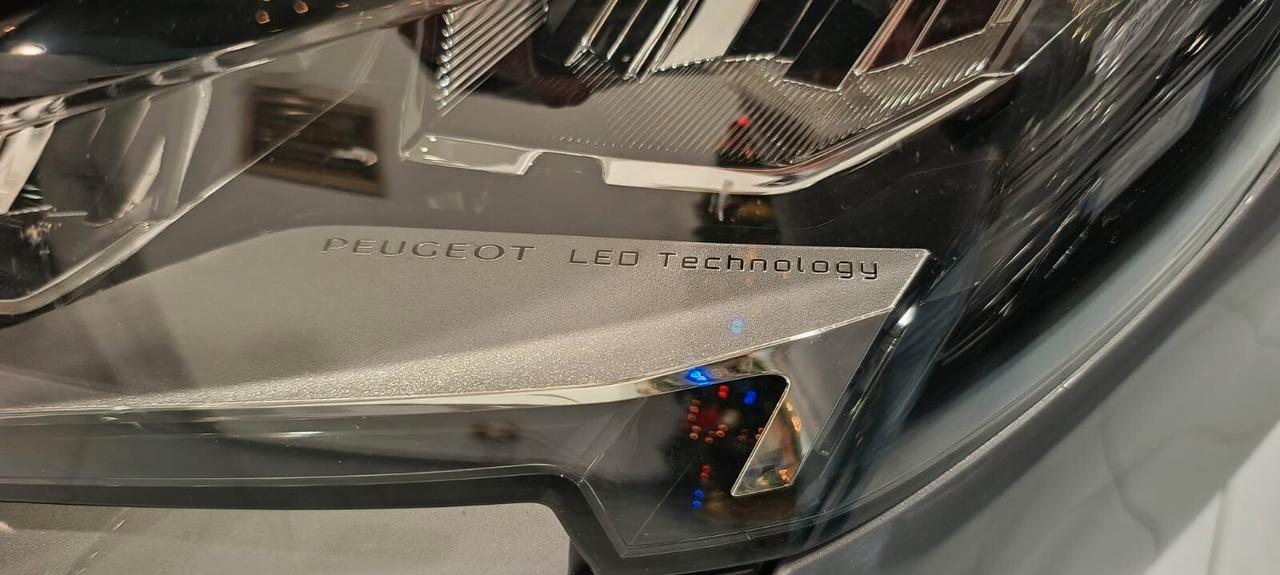 Peugeot 3008 BlueHDi 130 S&S EAT8 Allure Pack