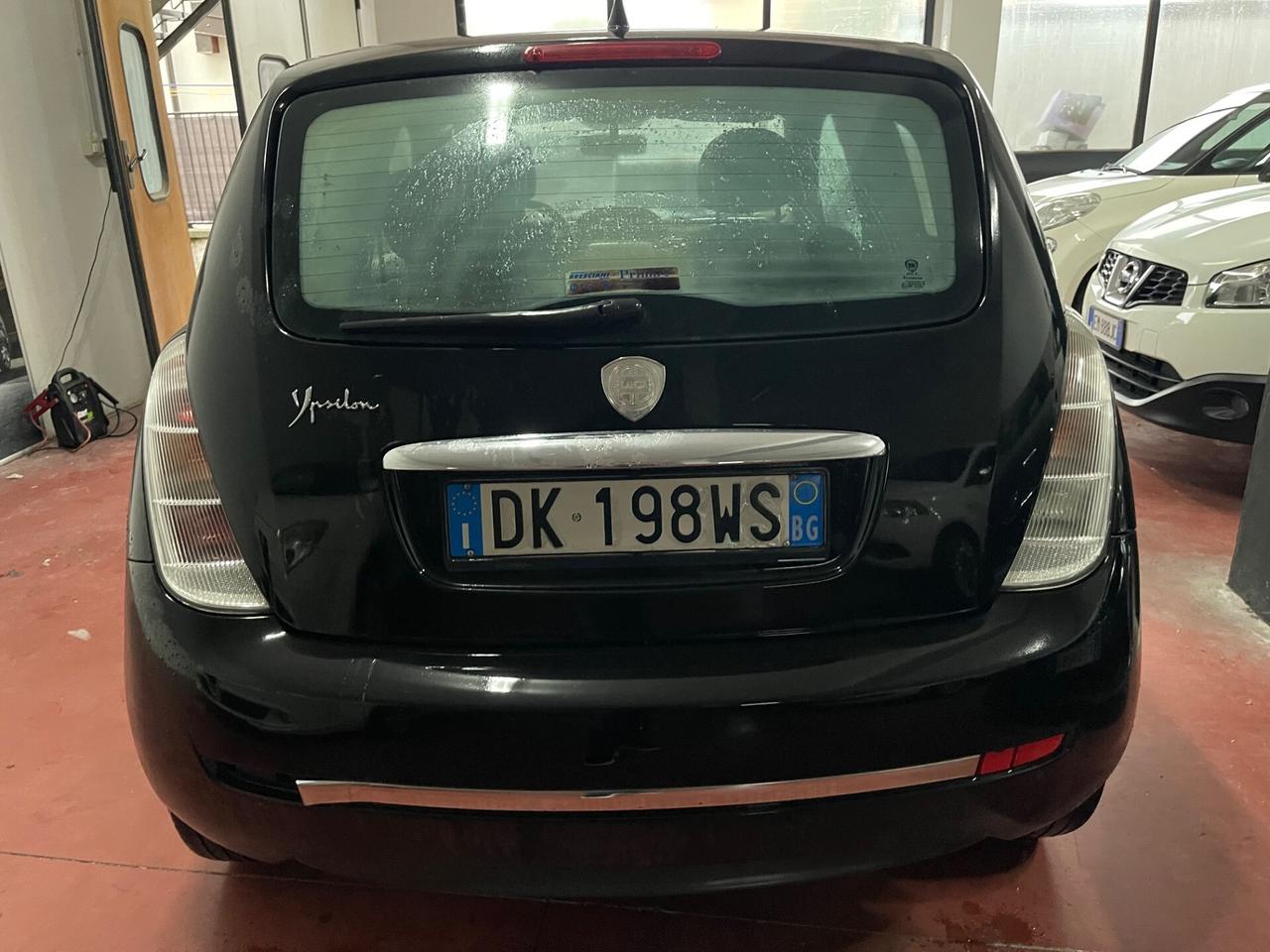Lancia Ypsilon 1.2 Oro Giallo