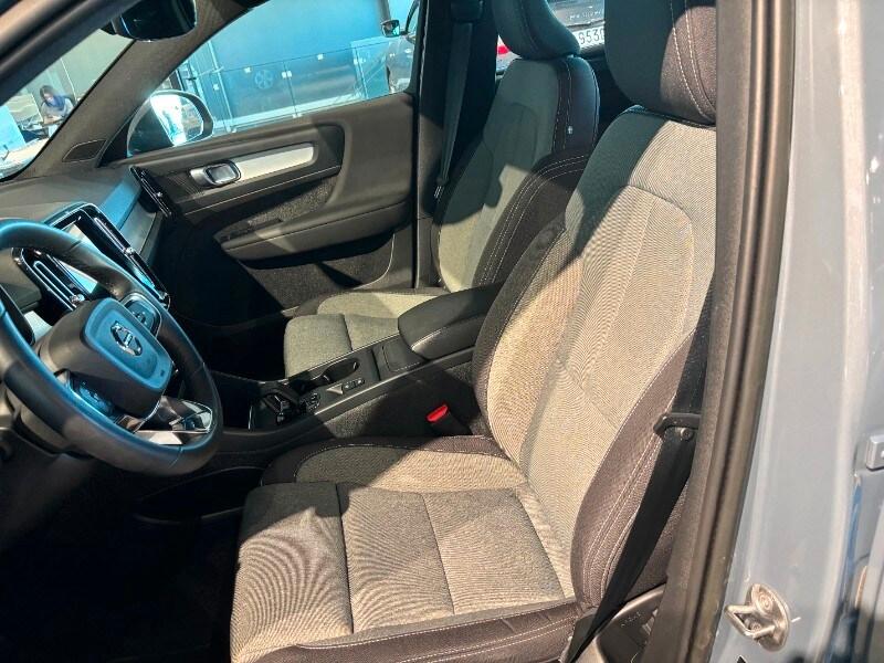 VOLVO XC40 (2017-->) XC40 B3 automatico Core