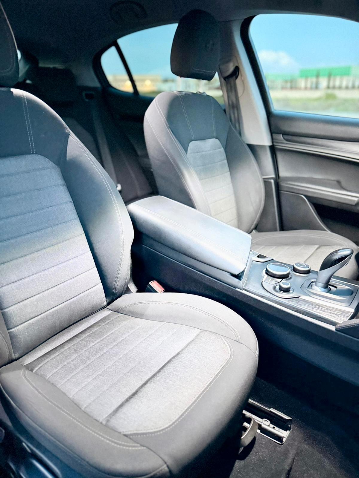 Alfa Romeo Stelvio 2.2 Turbodiesel 180 CV AT8 RWD Executive