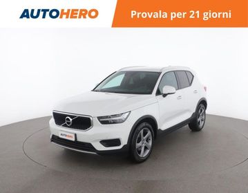 VOLVO XC40 T3 Geartronic Momentum