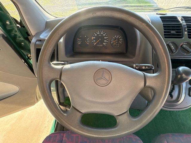 MERCEDES-BENZ Vito 110 TD 3 POSTI CAMBIO AUTOMATICO + GANCIO TRAINO