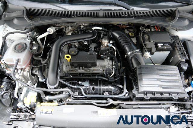 VOLKSWAGEN Polo 1.0 TSI DSG STYLE NEOPATENTATI